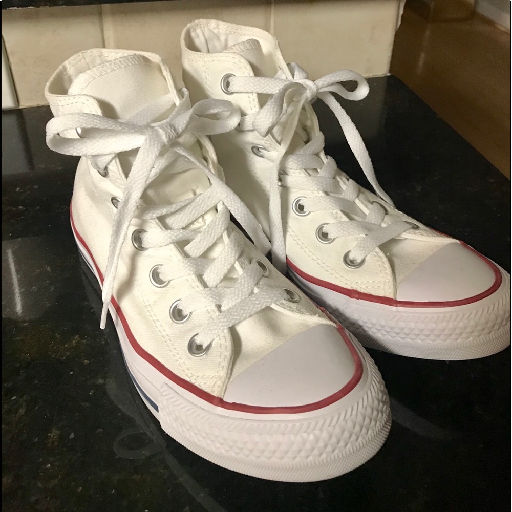Size 6 High-Top converse, white.